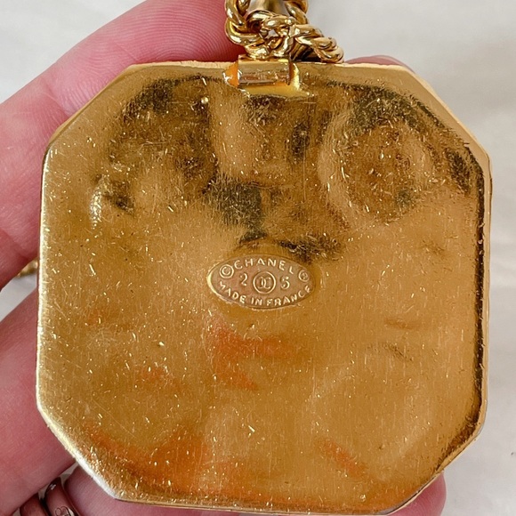 Vintage 80s Chanel Gripoix Collection 25 Necklace - Picture 6 of 11